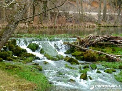 La Fuentona y el Sabinar de Calatañazor; grupos de montaña madrid;botas senderismo verano